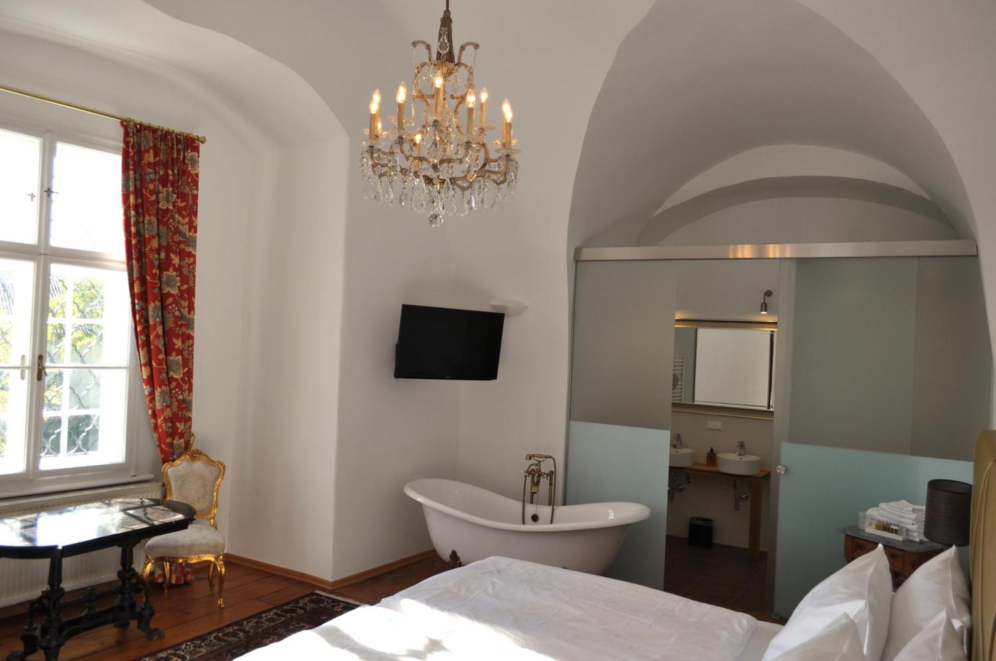Schlosshotel Mailberg מראה חיצוני תמונה