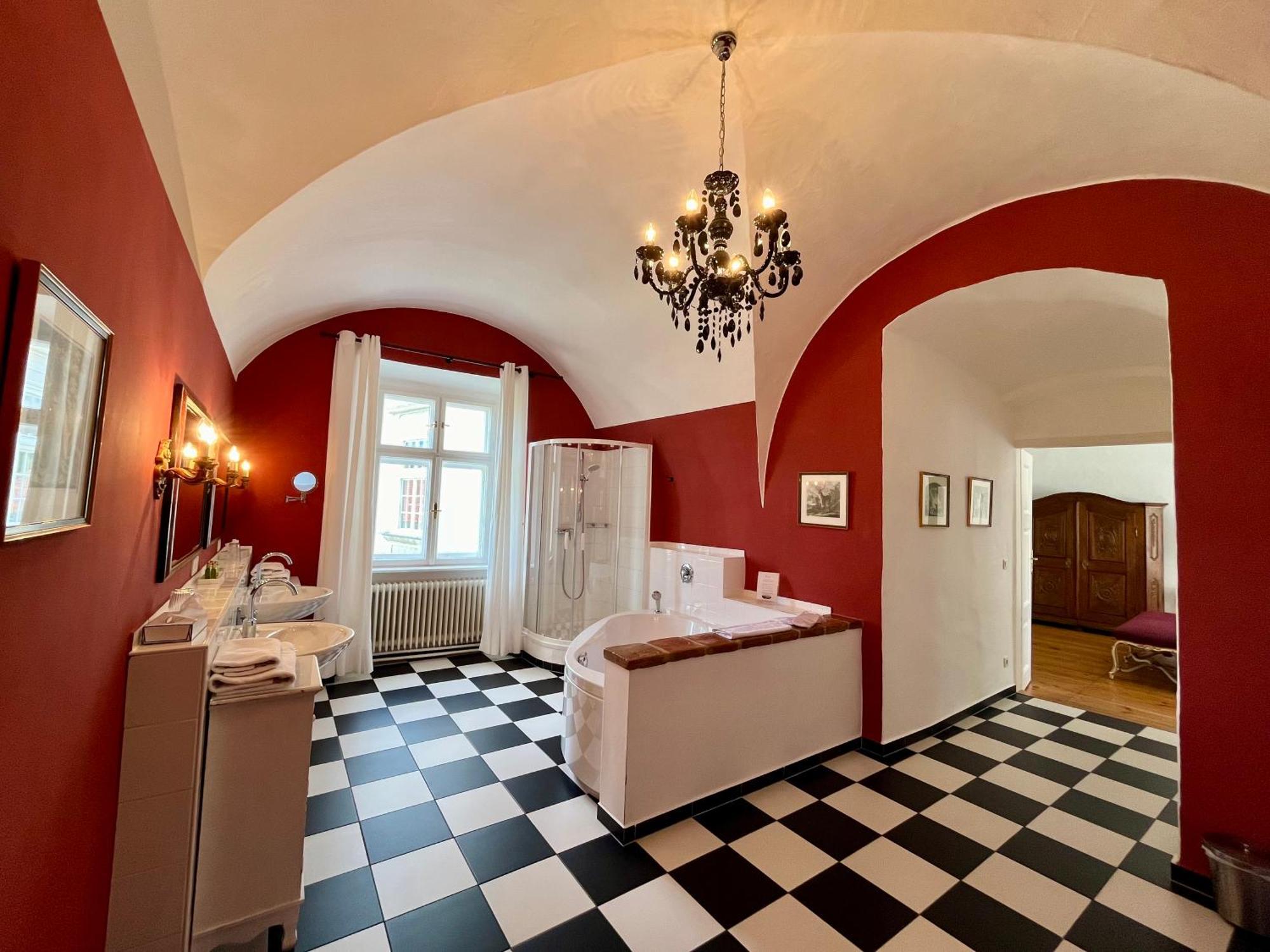 Schlosshotel Mailberg מראה חיצוני תמונה