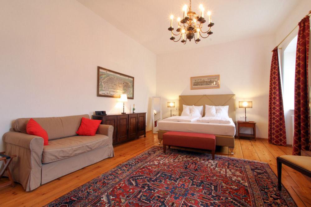 Schlosshotel Mailberg מראה חיצוני תמונה