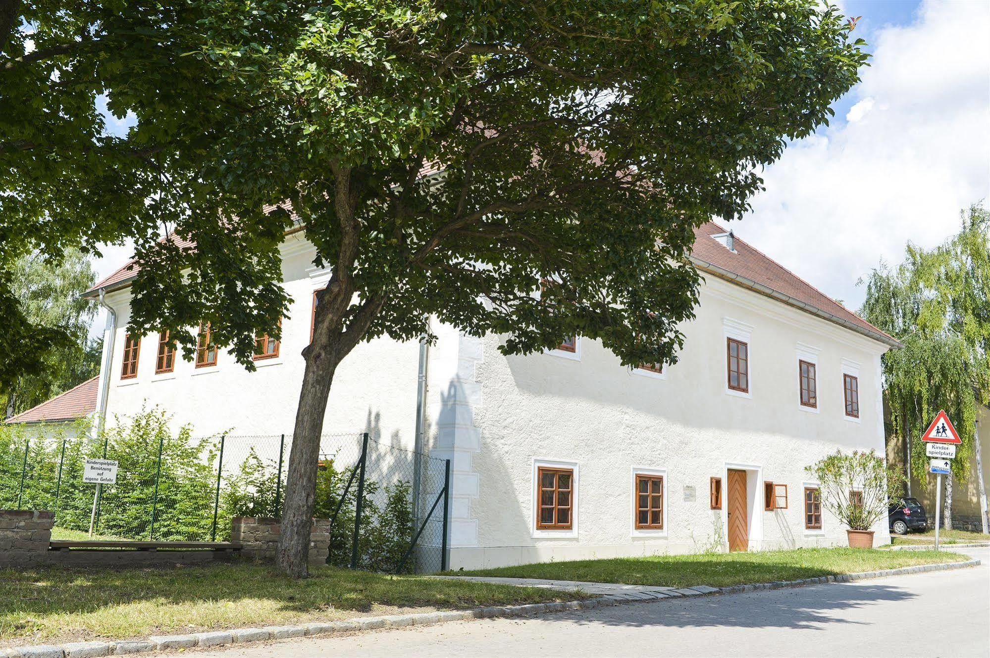 Schlosshotel Mailberg מראה חיצוני תמונה
